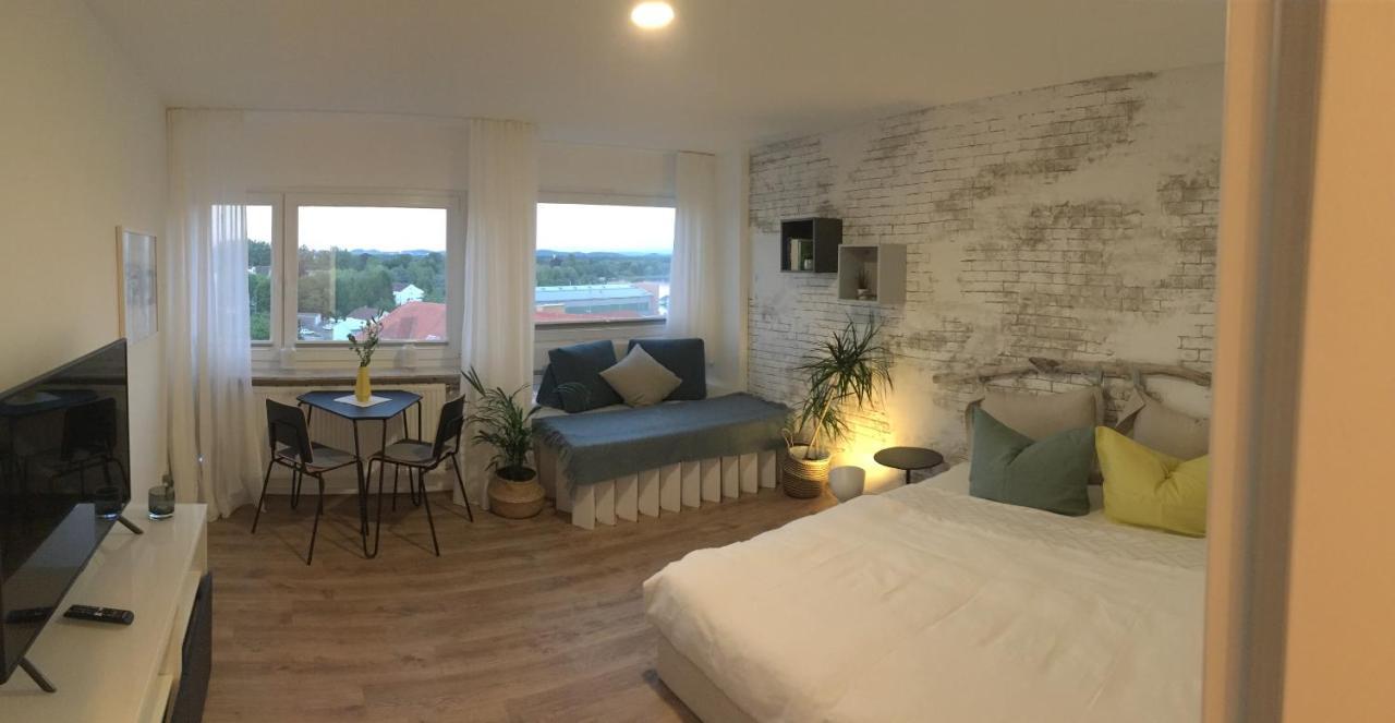 Liebevoll Renoviertes Apartment Mit Panoramablick Friedrichshafen Exterior photo
